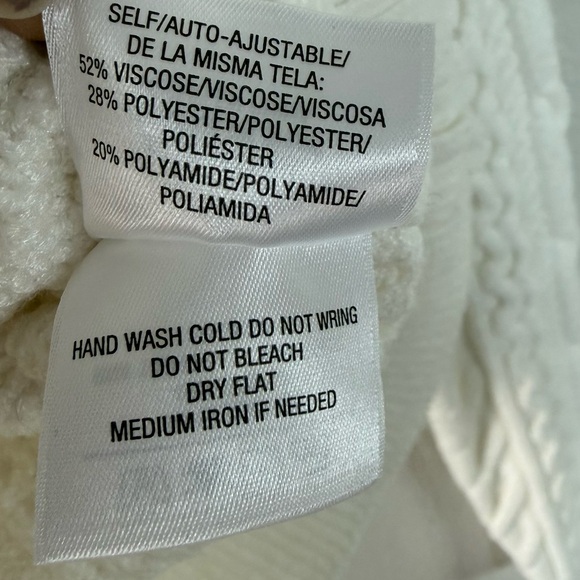 Favorite Daughter Esther Cable Knit Crop Crewneck Sweater Ivory Women’s Small - Picture 11 of 15